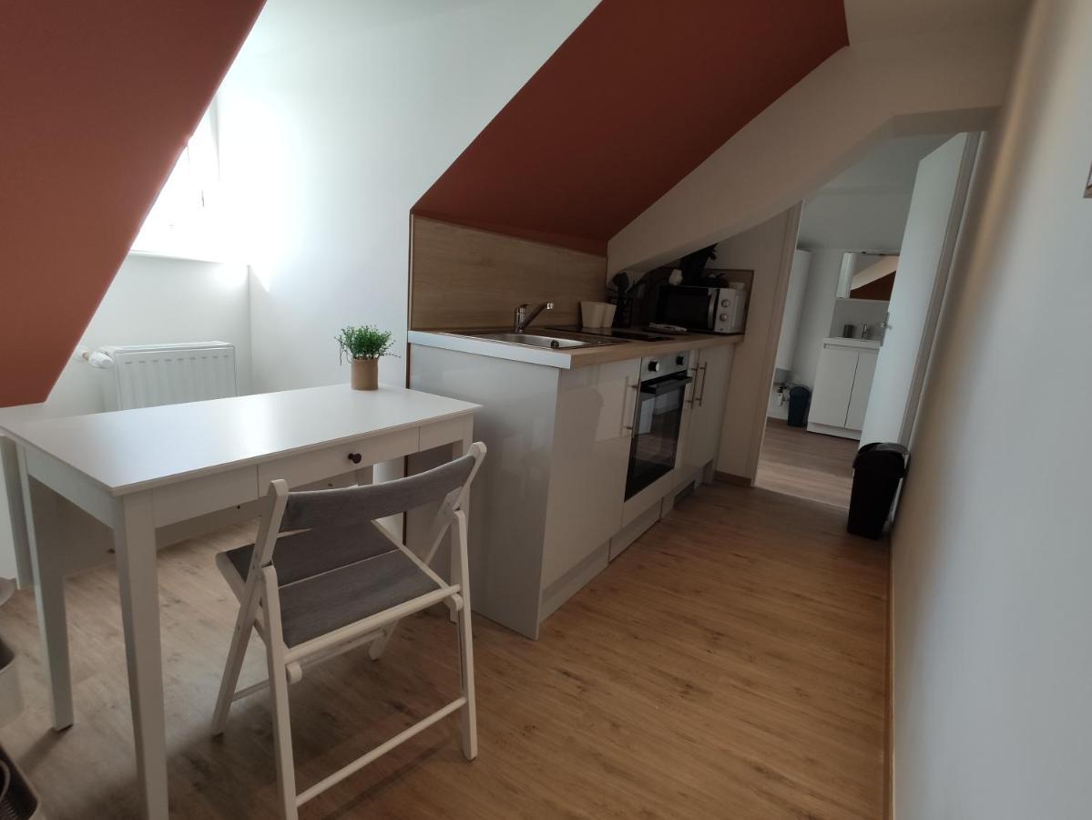Residence Jehan Froissart Valenciennes Exterior foto