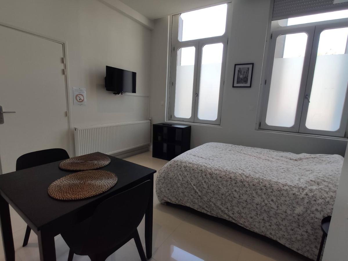Residence Jehan Froissart Valenciennes Exterior foto